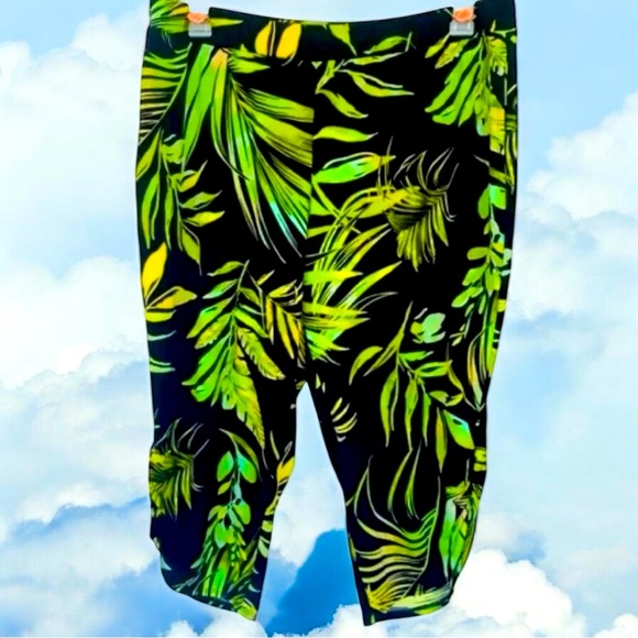Susan Graver Summer Tropical Capris Size LP - Picture 1 of 9